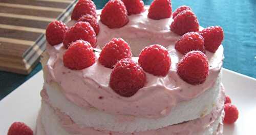 GÂTEAU DES ANGES AUX FRAMBOISES ET FROMAGE