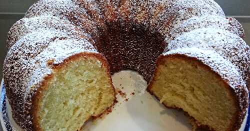 GÂTEAU (pound cake) AU  FROMAGE À LA CRÈME