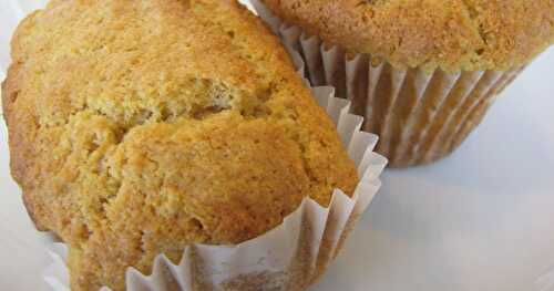 MUFFIN À LA SEMOULE DE MAÏS ET GRUAU