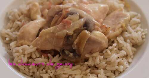 POULET SAUCE BACON ET CHAMPIGNONS