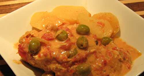 POULET TOMATES ET OLIVES