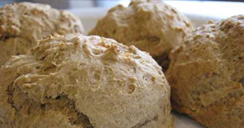 SCONES AUX POMMES ET MÉLASSE