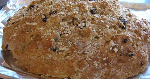 SODA BREAD À LA CANNEBERGE