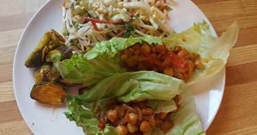 TACOS VÉGÉTARIENS DANS FEUILLES DE SALADE