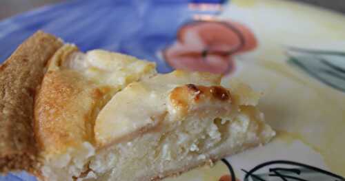 TARTE AUX POMMES ET FROMAGE