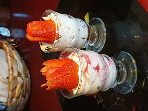 Fromage blanc aux fraises