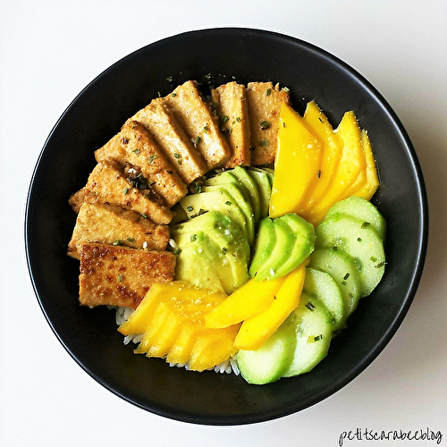 Buddha bowl sucré / salé {mangue, avocat, concombre & co}