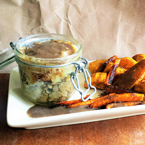 Parmentier de lentilles aux châtaignes, sauce aux champignons & légumes rôtis