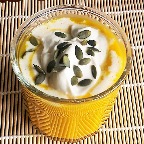 Velouté de courge & crème fouettée coco épicée