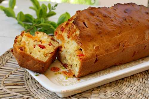 Cake brebis, piquillos et chorizo