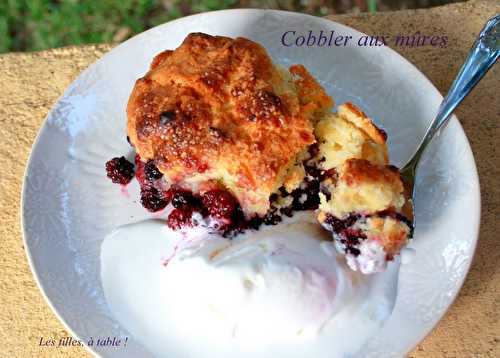 Cobbler aux mûres