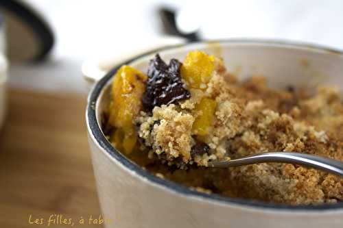 Crumble mangue, chocolat noir et piment d’espelette – Recettes autour d’un ingrédient #27