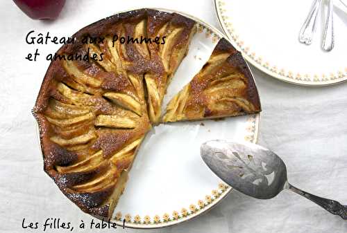 Gâteau aux pommes et amandes