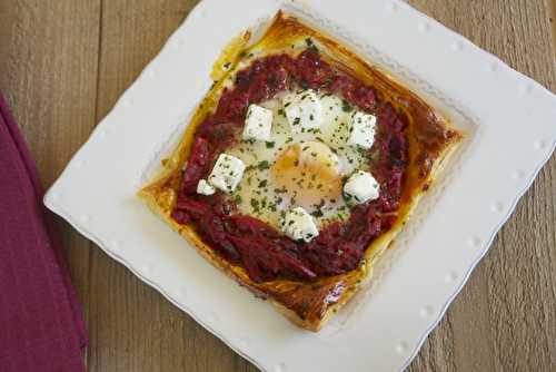 Oeufs à la marocaine sur carré feuilleté