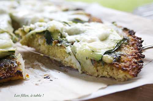 Pizza au chou-fleur, pesto à l’ail des ours