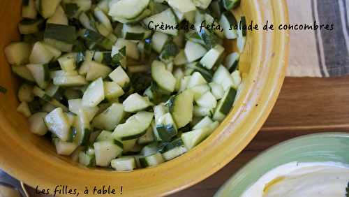 Salade de concombres, menthe et crème de feta