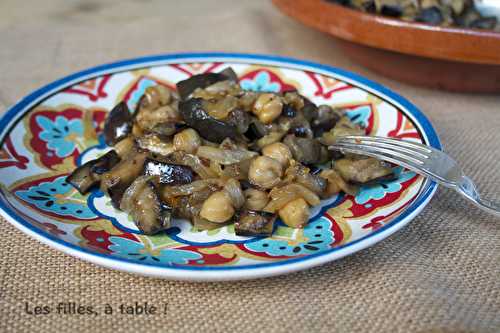 Tajine d’aubergines aux pois chiches