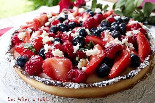 Tarte aux fruits rouges sur panna cotta