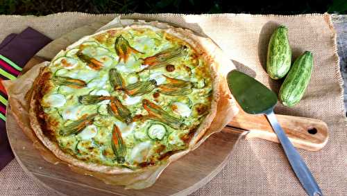 Tarte fleurs de courgettes, courgettes et mozzarella