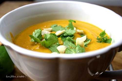 Velouté de carottes, patate douce et coco