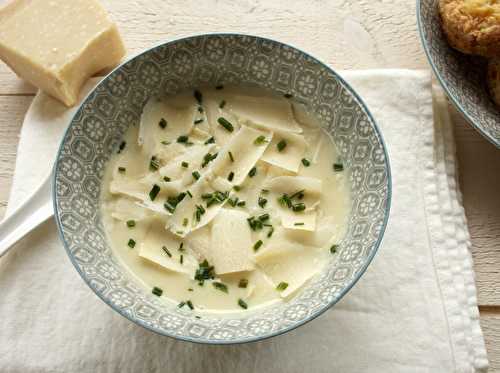 Velouté de topinambours et parmesan