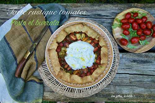 Tarte rustique aux tomates cerises, pesto et burrata