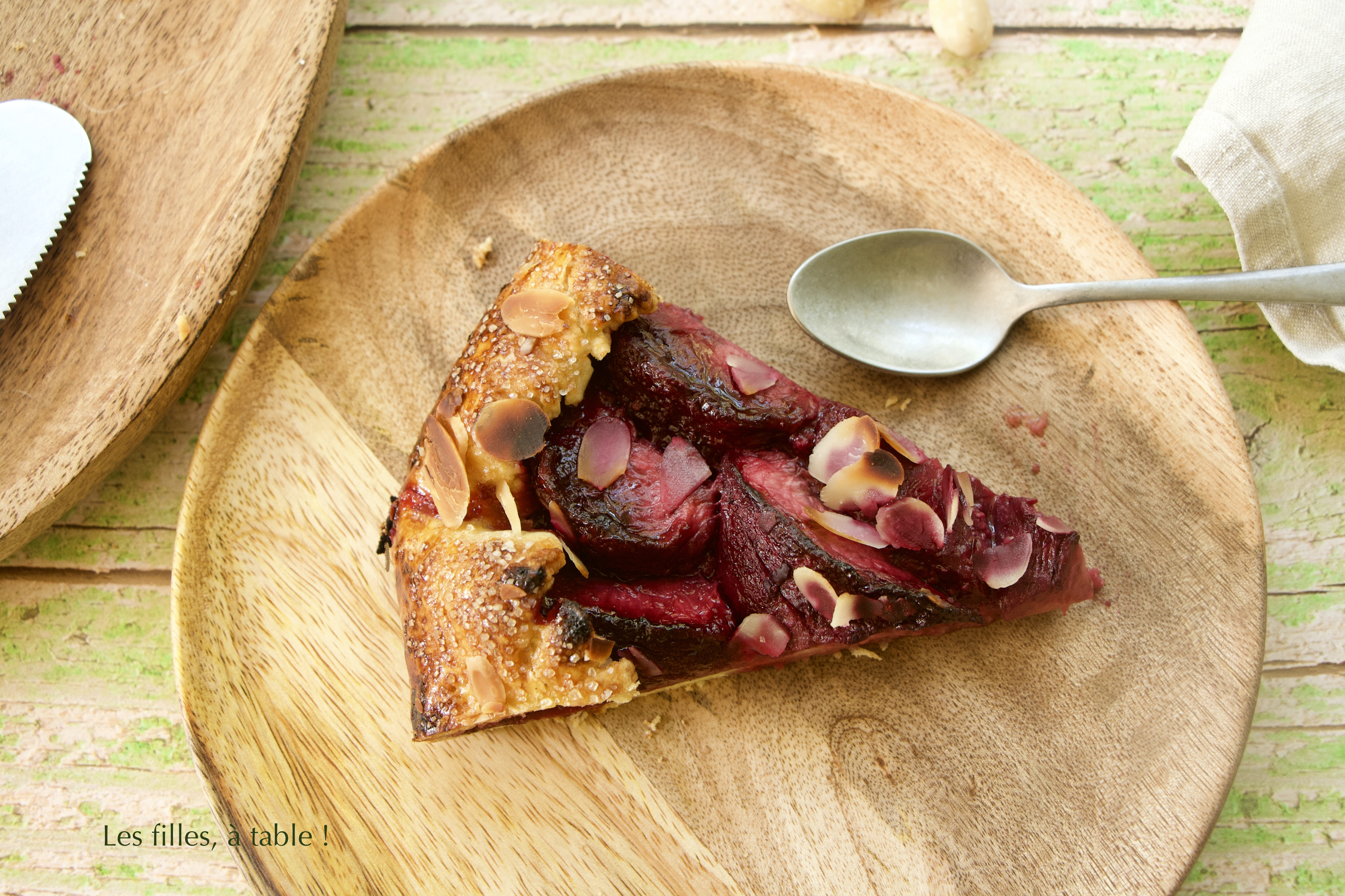 Tarte rustique aux pêches de vigne