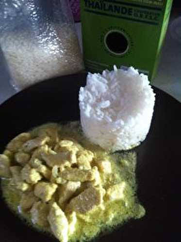 Colombo de poulet au lait de coco et son riz Thaï . - Les Gourmandises de Bénédicte 
