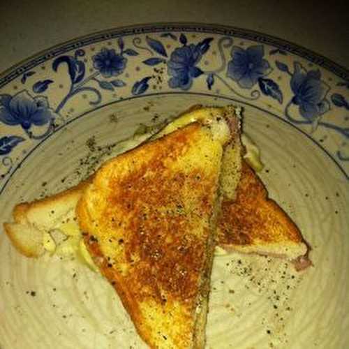 Croque monsieur gourmand " au Raifort doux jambon Tome de Savoie au poivre de KAMPOT".