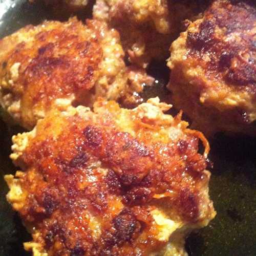 Croquettes de Trio de Quinoas équitable au  Pélardon des Cévennes  au poivre noir .