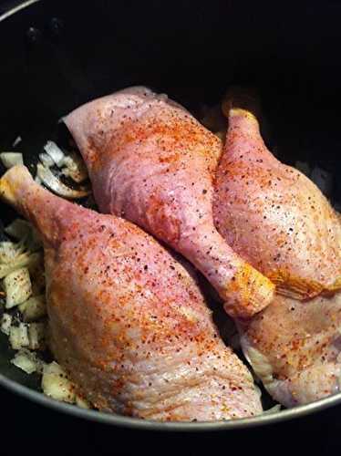 Cuisses de canard au piment d'Espelette au gros sel de Camargue et son poivre noir de Sélection .