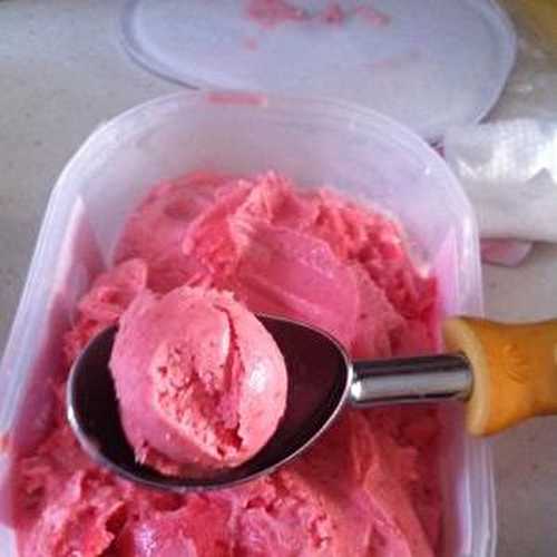 Glace maison aux fraises Clery