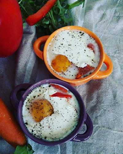 Les Délices de Clément : Revisite ses œufs cocottes pour sa maman aux poivrons rouges carottes et roquette et sans gluten .