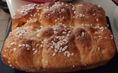 Ma brioche perlée filante sans gluten à la fleur d'oranger au cake factory.