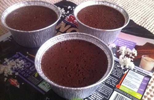 Mousse au chocolat noir dessert  équitable aux gros grains de sel de Camargue . - Les Gourmandises de Bénédicte 