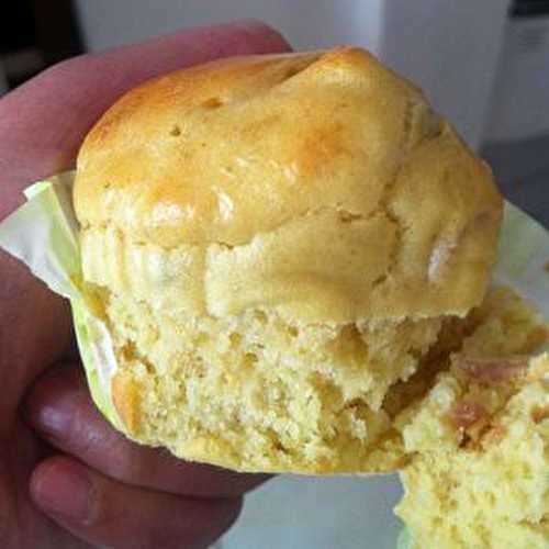 Muffins salés coulant à la Tomme de Savoie jambon ciboulette curry de Madras.