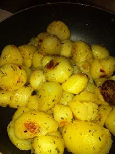 Pommes de terres sautées aux deux poivres et au sel de Camargue.