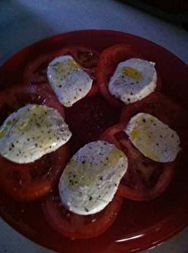 Tomates Mozza aux deux poivres sel de Camargue