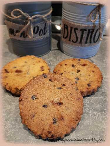 Cookies noisette caramel fourrés à la pâte à tartiner