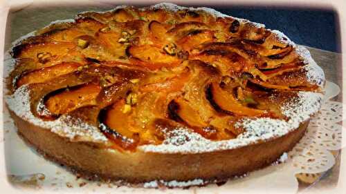 Tarte aux abricots frais crème de pistaches