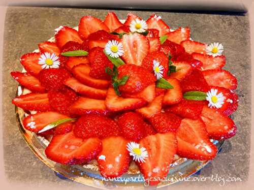 Tarte aux fraises à la crème d'amandes et  vanille