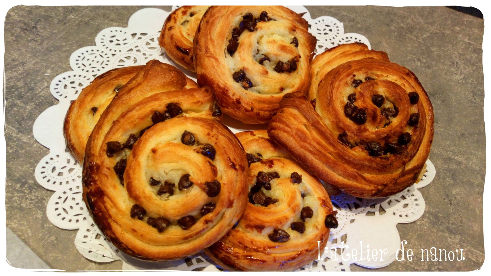 ☃️ Pains feuilletés aux raisins où pépites de chocolat 