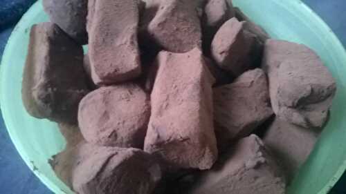 TRUFFES AU CHOCOLAT