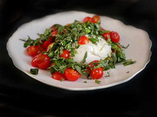 [Aussi...] 🍅 Mini tomates. Maxi burrata. - Les Gourmands disent ...