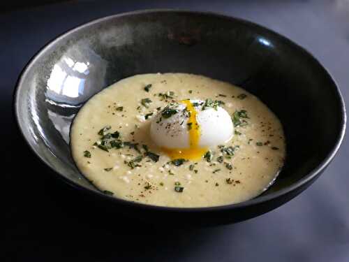 [Autrement gourmand!] 🥚 Crème d’asperges et œuf mollet. Estragon frais. - Les Gourmands disent ...