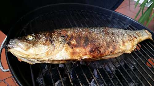 🐟 Bar entier grillé. - Les Gourmands disent ...