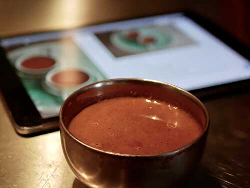 [Boost moral!] Chocolat chaud au miel et au poivre. - Les Gourmands disent ...