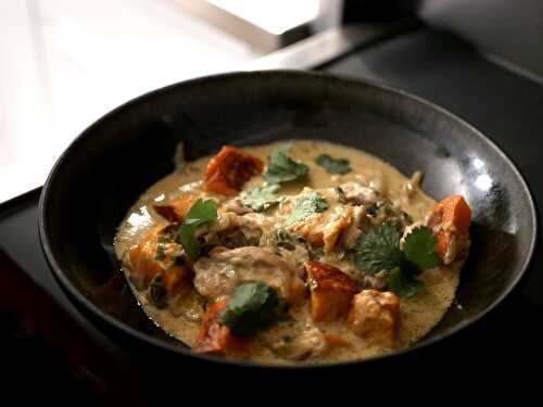 [Envie d’ailleurs] 🥥🐔🟢 Curry vert de poulet et potimarron. - Les Gourmands disent ...