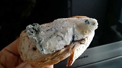 [Fromages] Gorgonzola piccante. - Les Gourmands disent ...