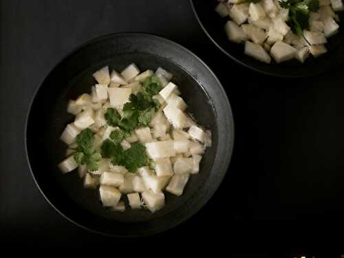 [Légère variante] 🥣 Bouillon de céleri rave. - Les Gourmands disent ...